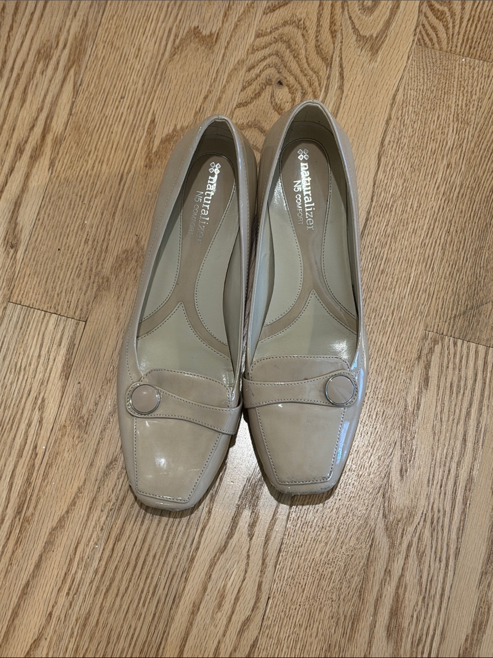 Naturalizer Tan Patent Leather Square-Toe Loafers